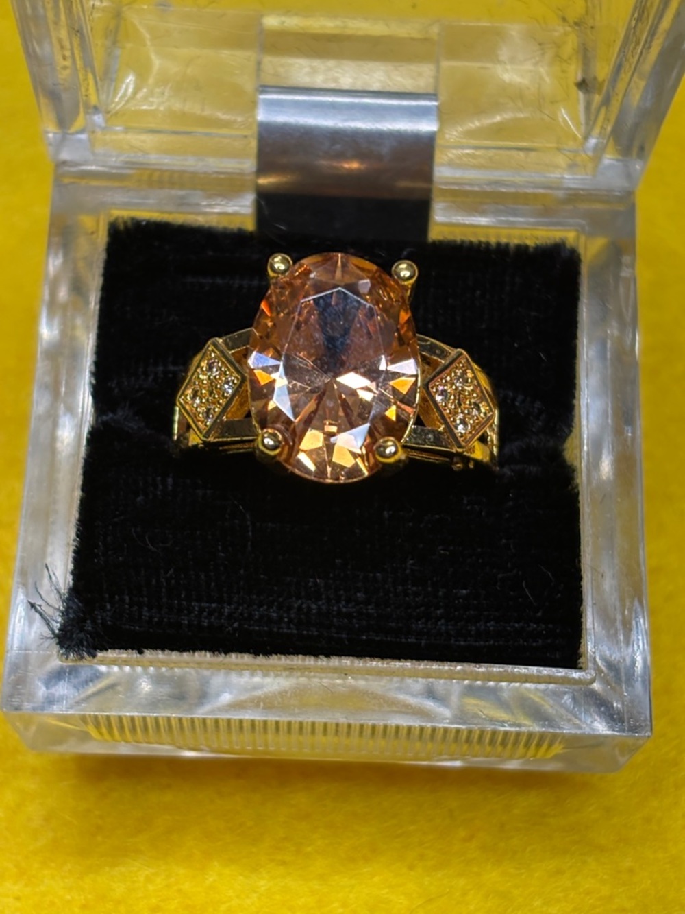 10 carat Cubic Zirconia ring on Goldtone base
